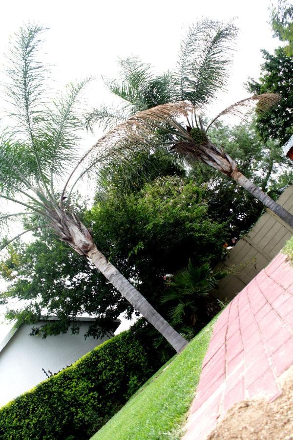 Midrand Bed And Breakfast Ngoại thất bức ảnh